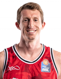 https://img.junyanoem.com/img/basketball/player/164c2103b0b82ebd7938888d93a3cc69.png